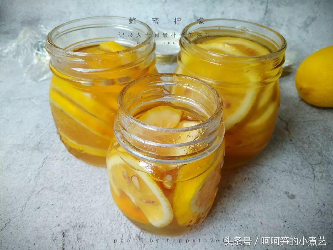 怎么做蜂蜜柠檬水超好吃又好看,柠檬水的做法简单又好喝不加蜂蜜