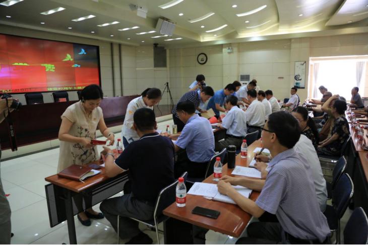 不忘初心跟*党**走牢记使命创一流——宁夏回族自治区财政厅开展纪念建*党**97周年主题*党**日活动