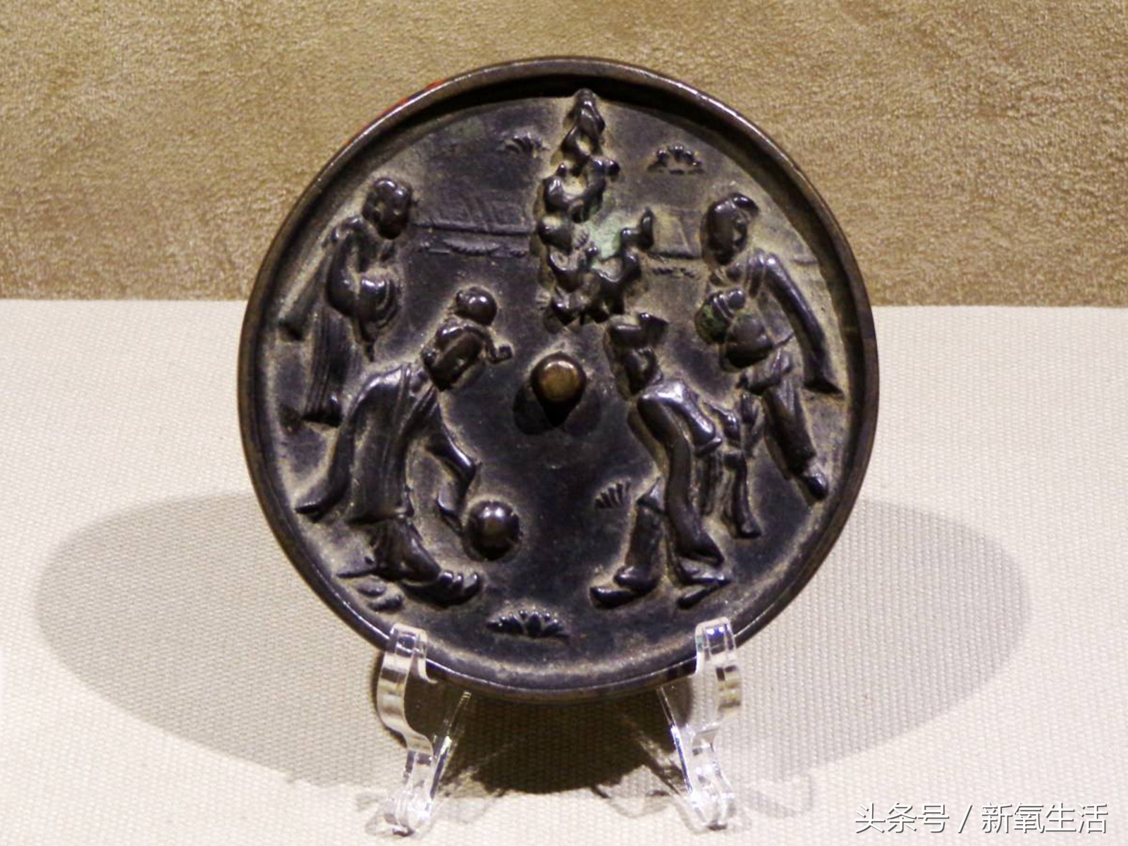 世界杯期间中国蹴鞠走进卡塔尔,中国在世界杯展示历史蹴鞠