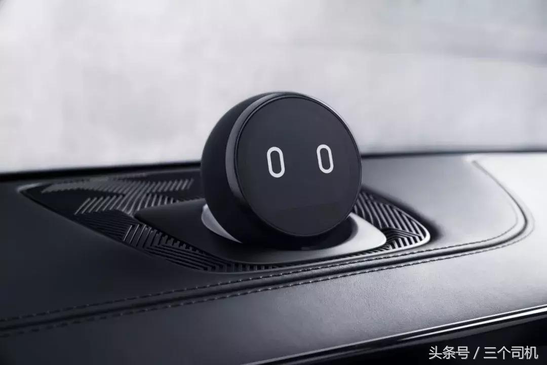 百公里提速4.4秒，50万购买这款纯电7座SUV，但续航仅355公里