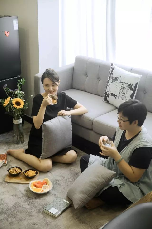 喝了北大茶人和清华女孩做的花草工夫茶，再也不排队买奶茶