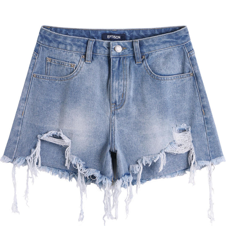 牛仔喇叭裤显腿长,显臀型的牛仔短裤