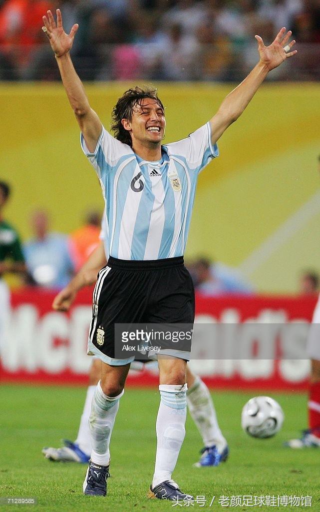 2006年世界杯,意大利带puma攀升巅峰,山猫帮人海战术大获成功