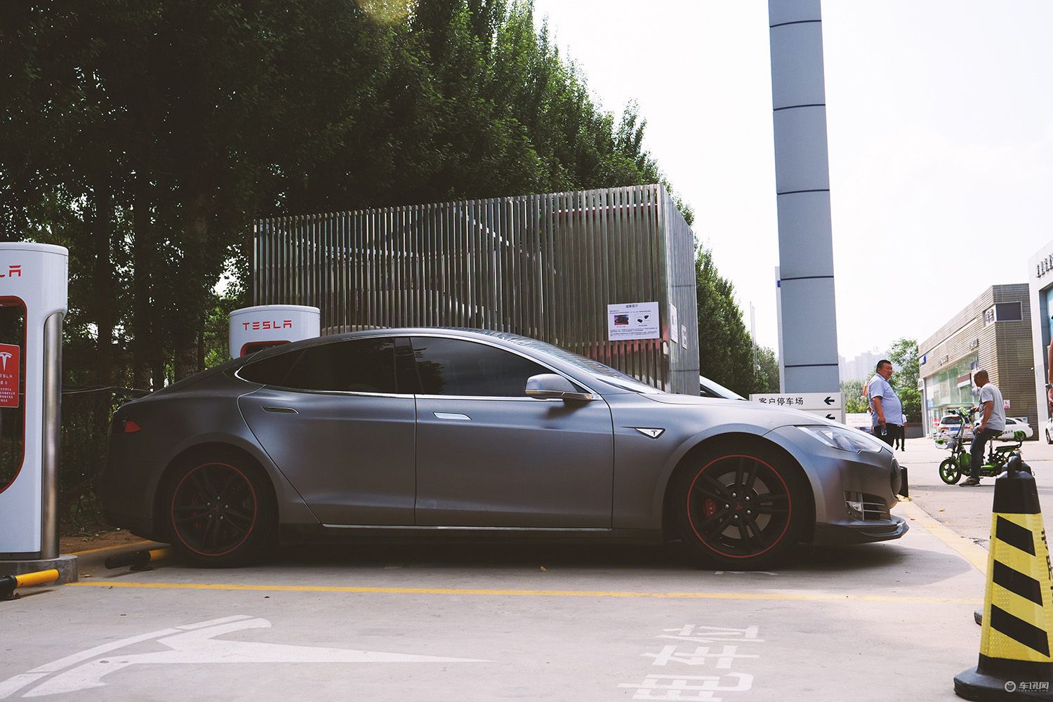 特斯拉modelx自驾游,特斯拉长续航modelx自驾海南