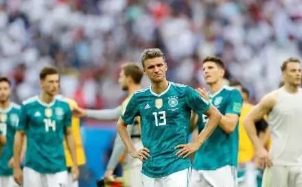 德国世界杯德国vs瑞典,2002韩日世界杯德国1:0韩国