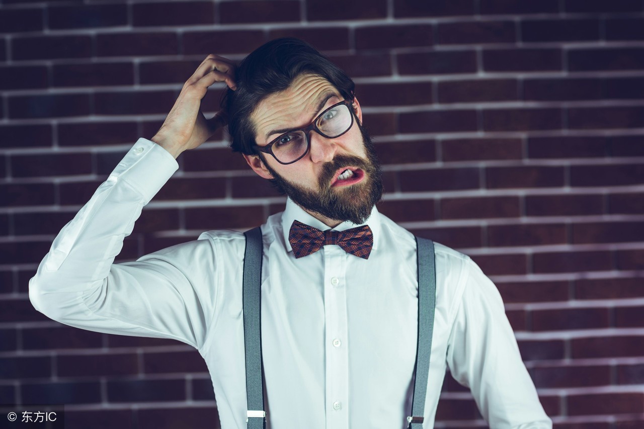 头屑过多是什么原因,头屑是什么原因造成的如何解决