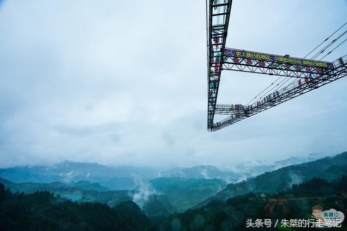 重庆观音桥网红打卡景点白天,打卡重庆网红夜景