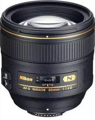 拍人像50mm定焦好还是85mm定焦好,拍人像为什么用定焦