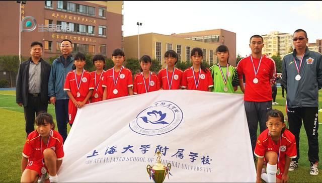 广特播报上海,上海电视台新闻演播厅