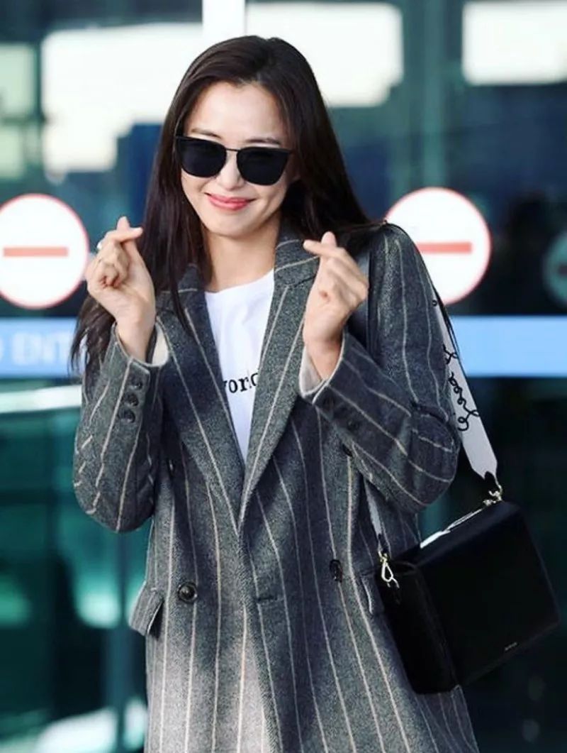 复古华丽包包品牌有哪些,看了很久的包包