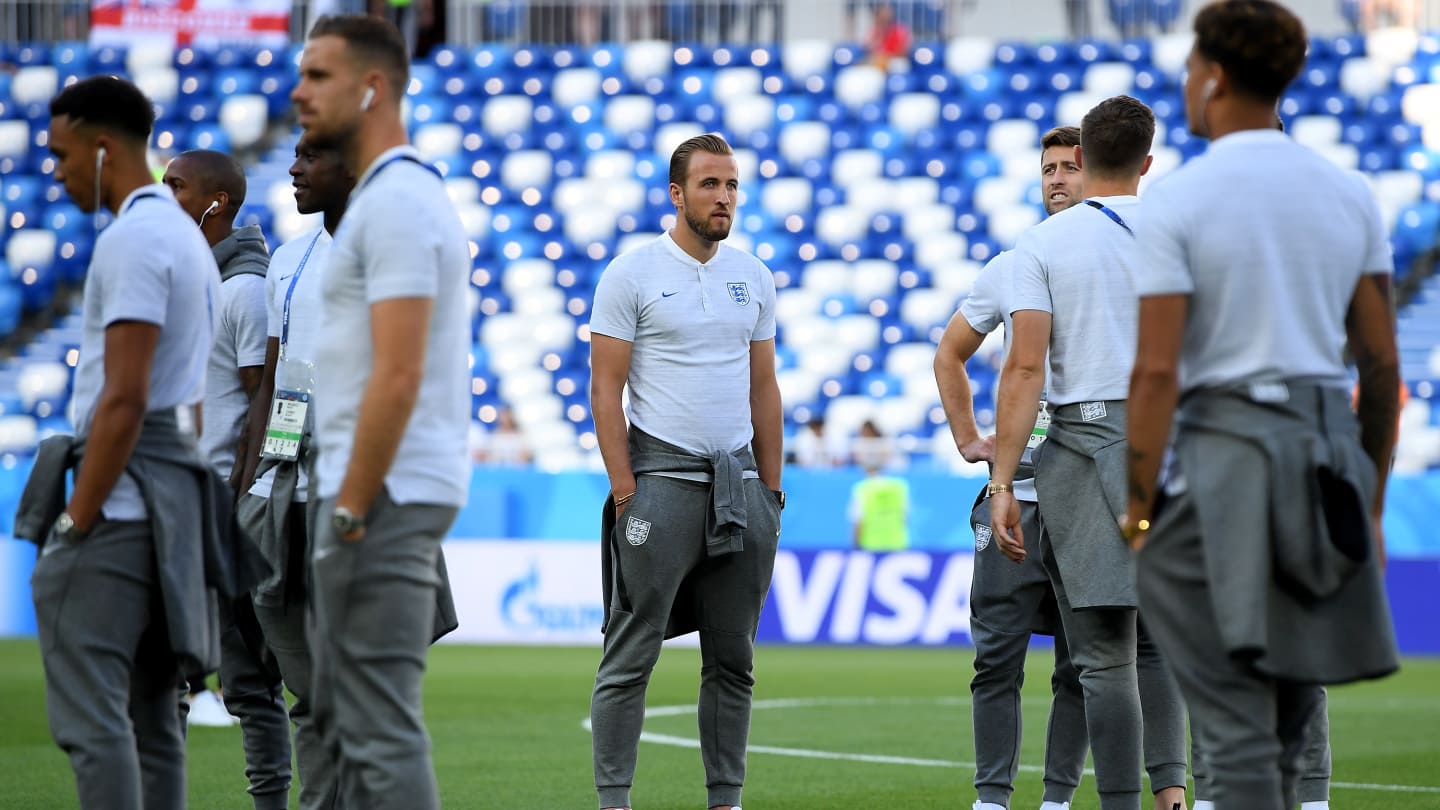 日本波兰默契球？散步可耻但有用，足球比赛的丑陋一面，养生足球