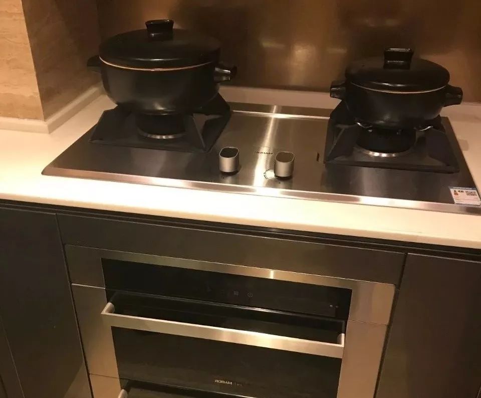 卢俊接受采访,卢俊的全部视频