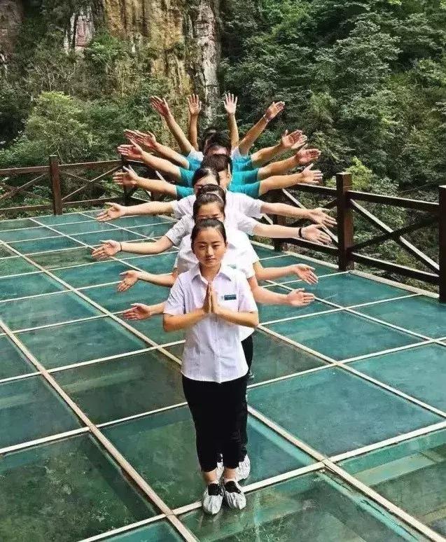 郑州附近有玻璃栈道的地方,郑州玻璃栈道景区有哪些好玩的