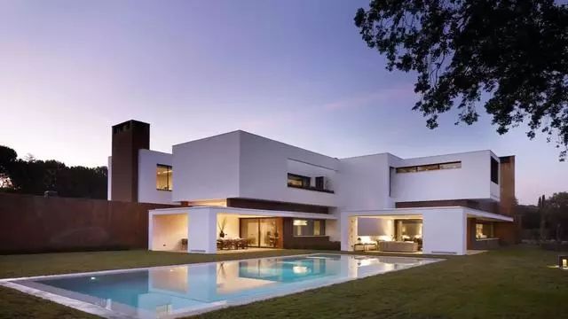 梅西c罗内马尔豪宅,c罗梅西豪宅