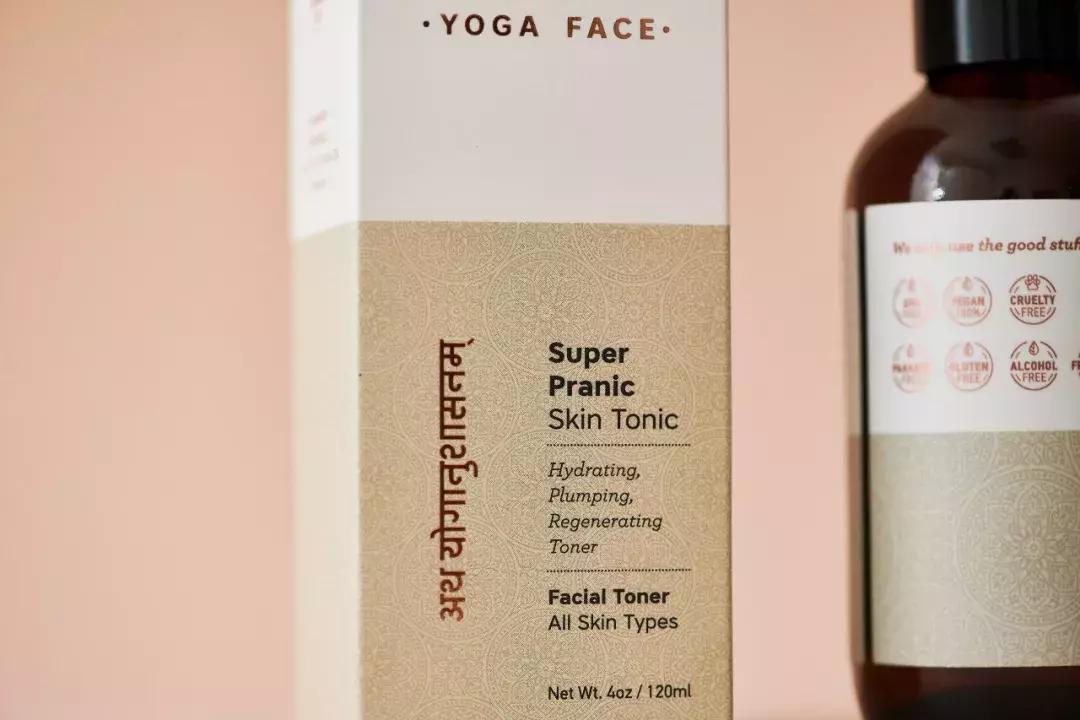 国外化妆品黑包装设计,匈牙利化妆品包装设计