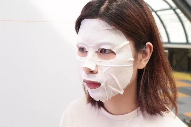 雷叔有货丨日本妹子用酸奶敷脸？效果竟然比敷100片面膜还好！