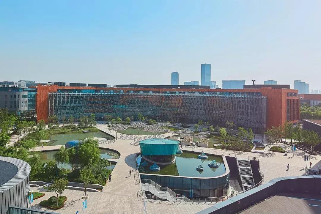 女生高考选什么专业就业前景好,高考书法专业就业前景