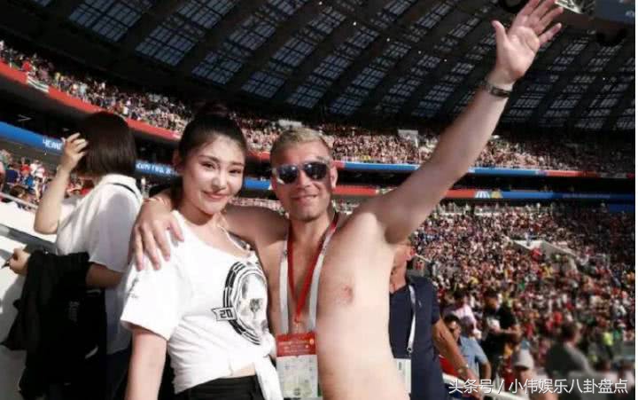 徐冬冬世界杯高清图片,徐冬冬穿世界杯队服