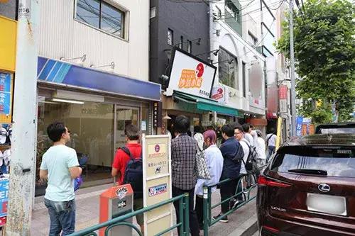 中国小吃征服外国人,给我一个馍我能夹遍全世界的美食