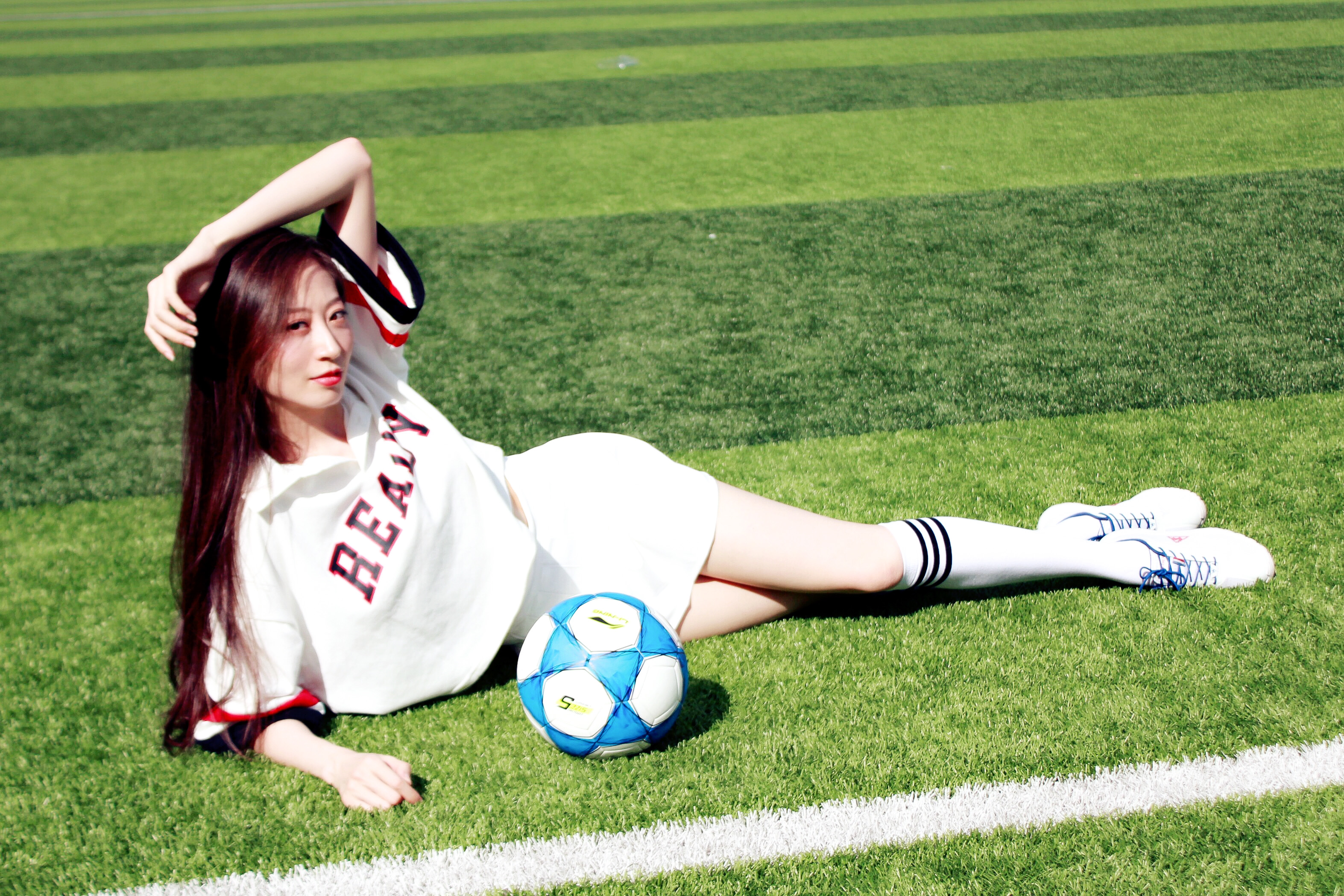 卫薇儿真人照片,卫薇儿惊艳的照片