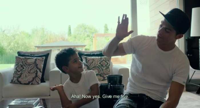 c罗教儿子读名,c罗教儿子念名字完整版