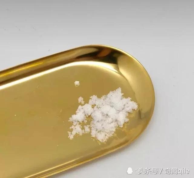 涂哑光口红唇纹太显眼？快来get江疏影穆熙妍同款护唇*法大**