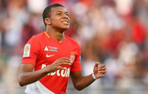 姆巴佩是不是最年轻的世界杯冠军,姆巴佩20岁在哪里踢球