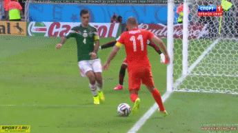 假摔足球苏亚雷斯,假摔名场面内马尔