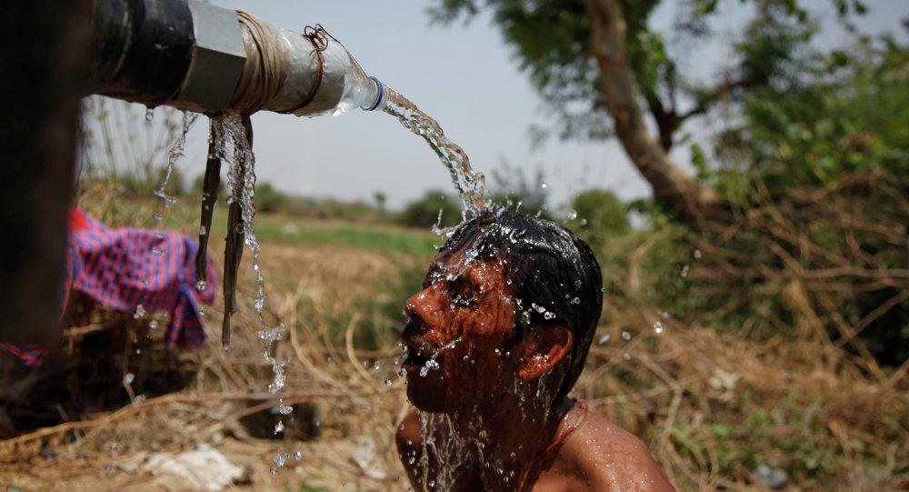 天气越来越热，更多人因此而丧命？柳叶刀：气候暖化拉高死亡率
