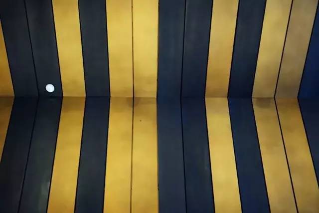 第一家卖酒的星巴克,星巴克探店卖酒