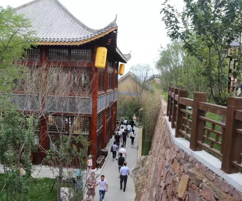 这个令人神往的美丽的地方,鹿泉最惊艳的地方