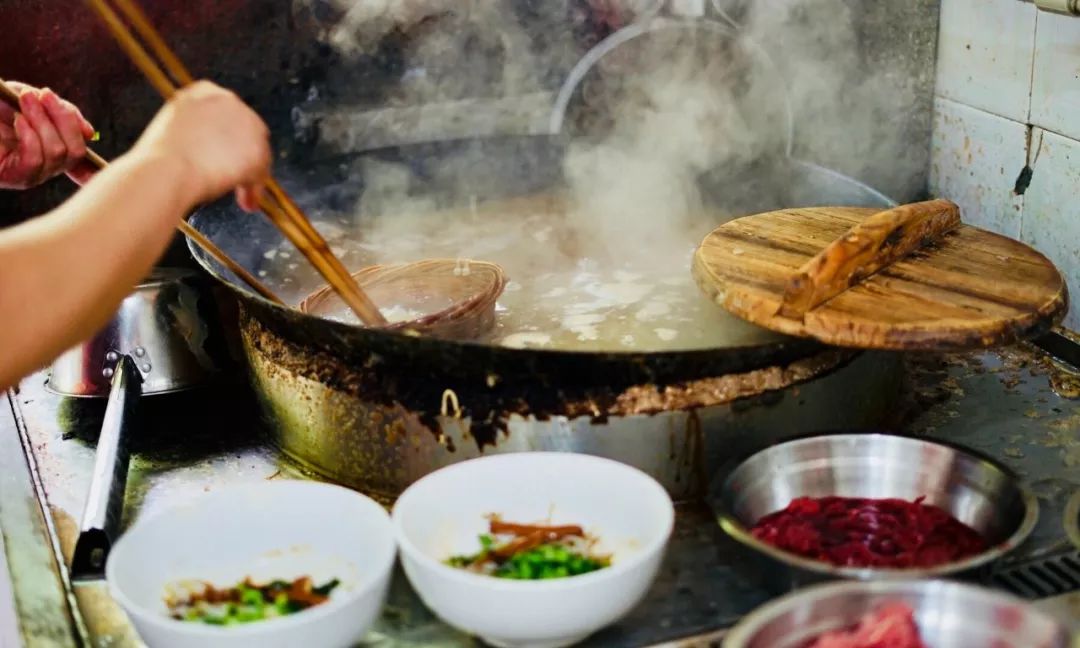 镇江锅盖面在南京哪边有分店,南京镇江锅盖面