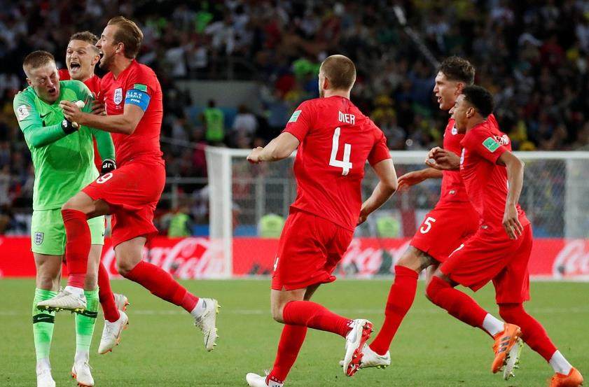 央视足球解说口误,盘点足球绝杀时刻解说