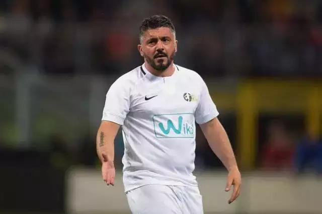 姆巴佩欧冠一战封神,19岁姆巴佩过人集锦