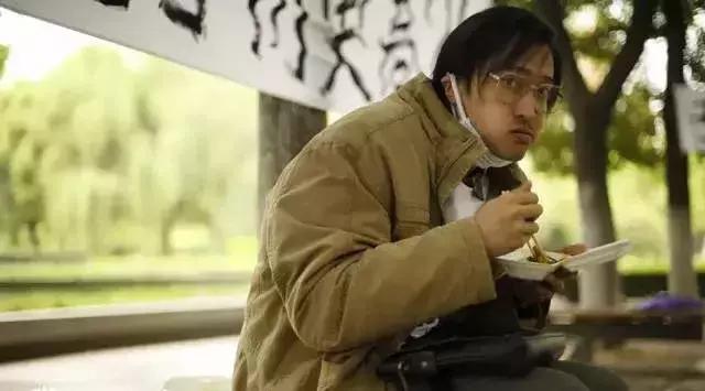 无药可救无能为力的电影,无药可救和没钱买药哪种更绝望