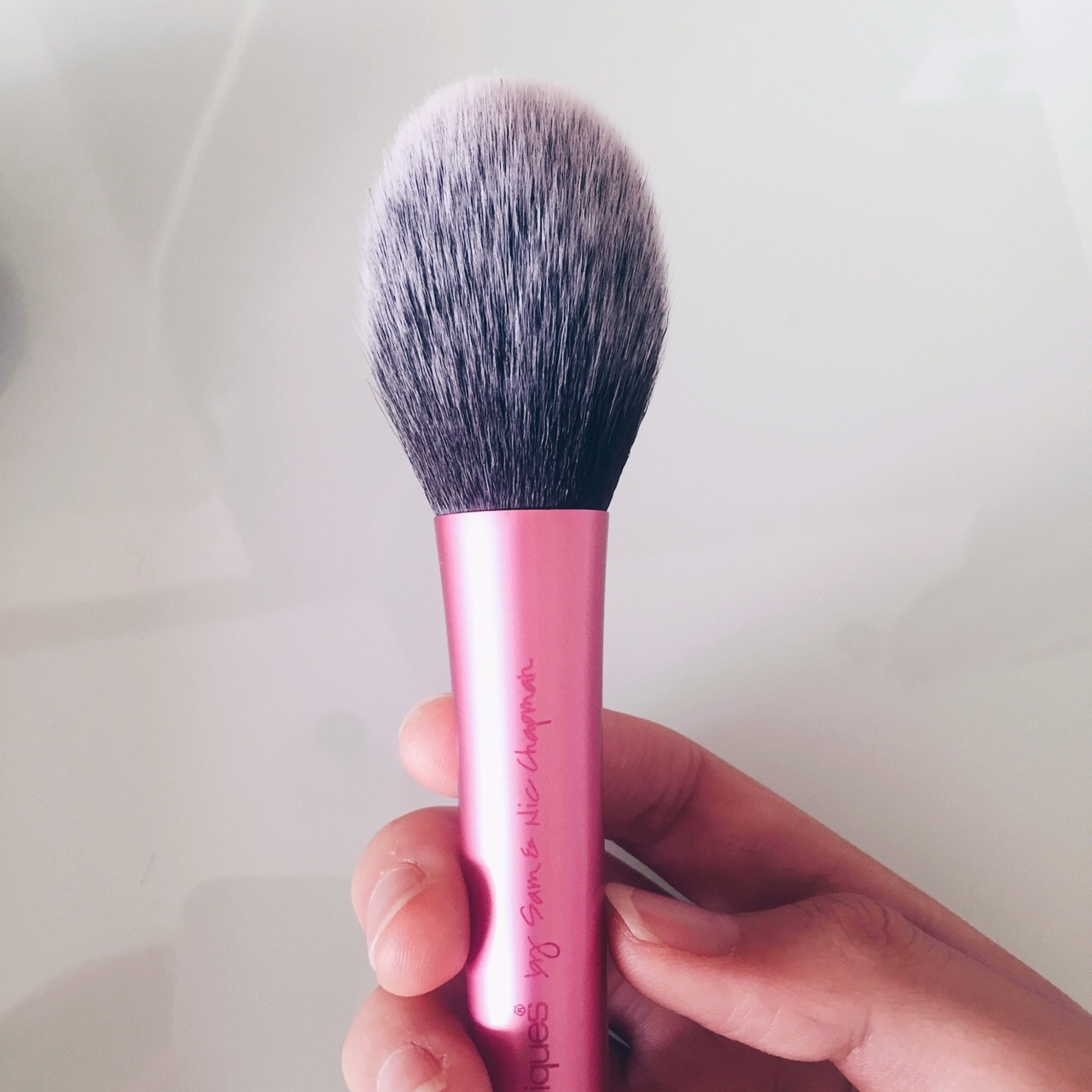 撩人化妆刷正确用法,化妆刷的正确方法和技巧