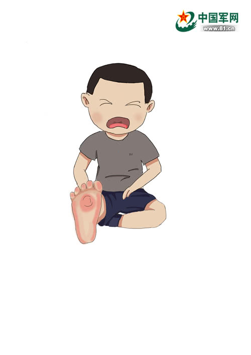 兵哥哥训练受伤视频,兵哥哥训练累该怎么安慰