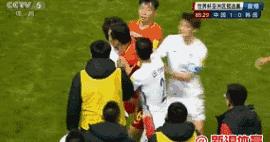 韩国人踢球犯规,韩国足球球员素养