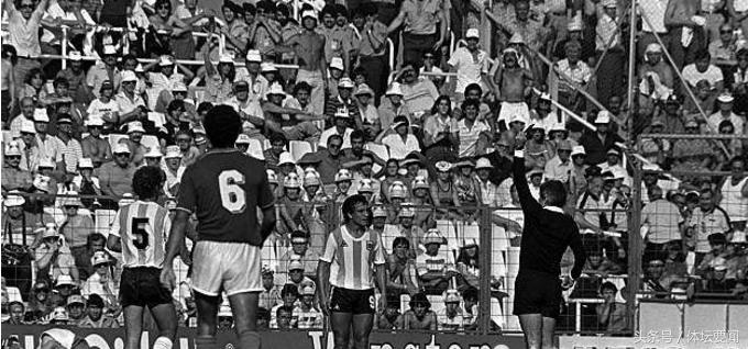 2022世界杯暴力场面,世界杯凶猛瞬间