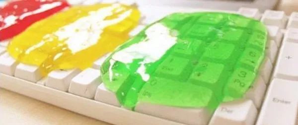 锤哥清理键盘,铅锤哥