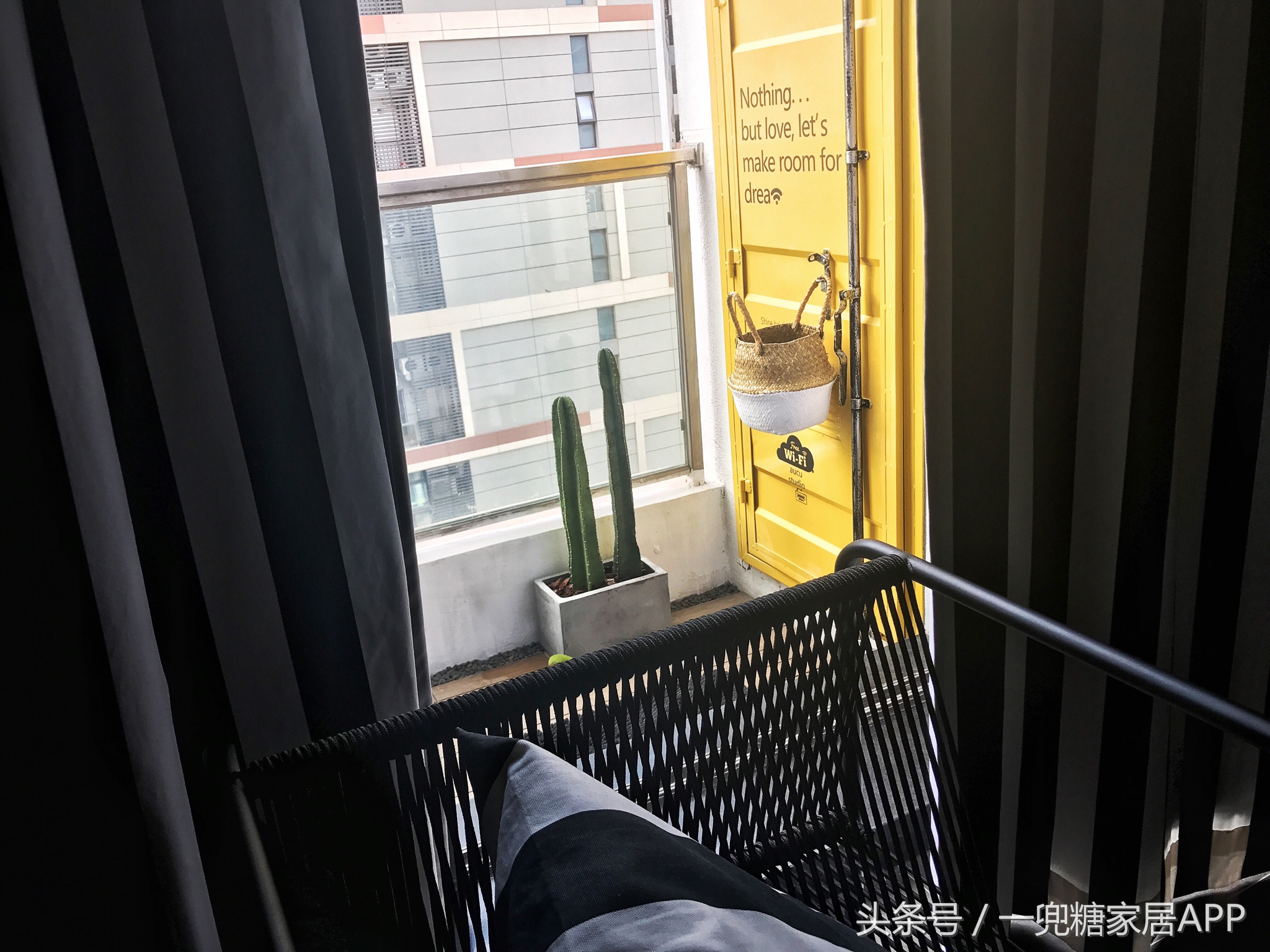 小姐姐爱上暗黑Loft，盖房之外，会了所有技能（附心得经验）