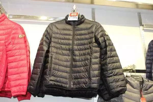 加拿大鹅进入中国市场,加拿大鹅有没有海外版