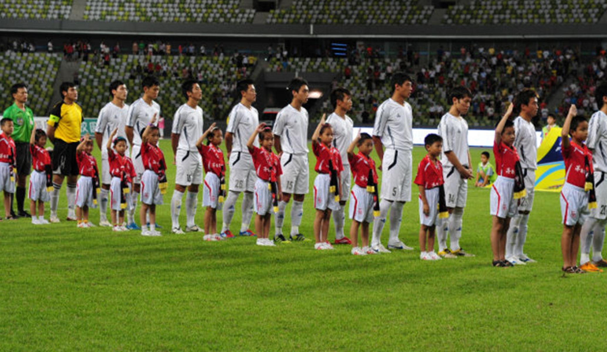 足球比赛中的球童是怎么选出来的,足球比赛为什么有球童