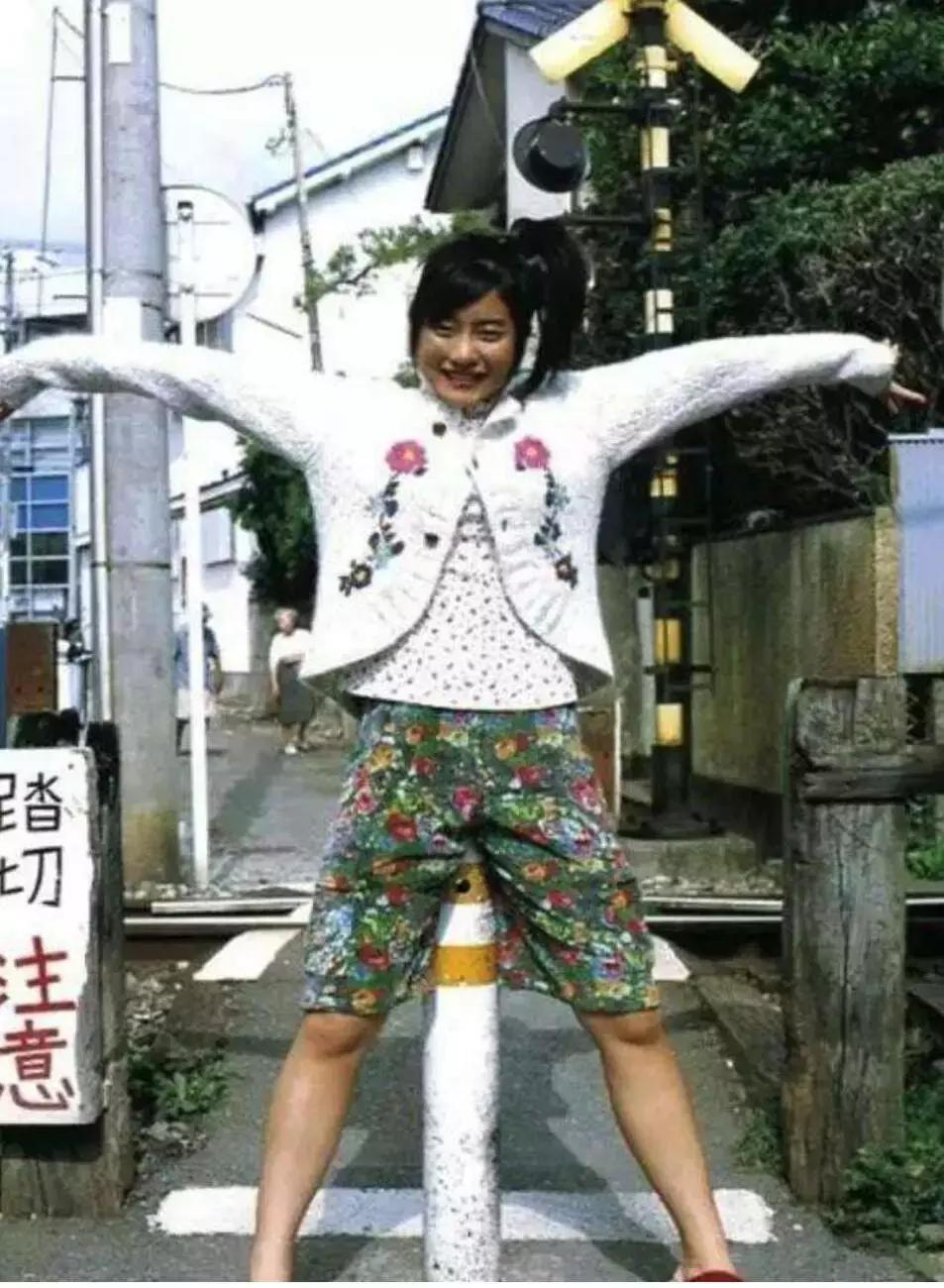 石原里美的笑容你能扛下几秒,石原里美的笑容为什么那么动人