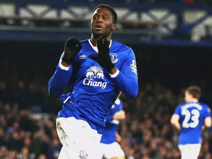 世界杯ING……不上名校的帅哥不是一个称职的英格兰球员~