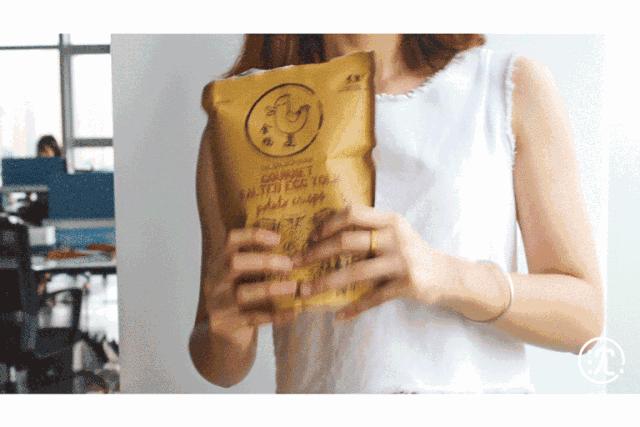 新加坡国宝级零食终于来内地啦！人送外号“令人犯罪的深渊”