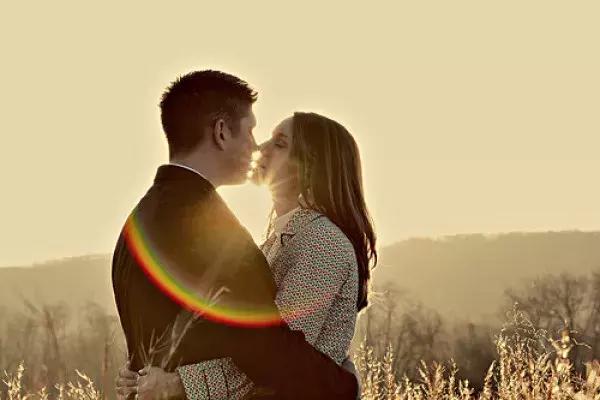 得不到的被偏爱的都有恃无恐,得不到的永远在骚动被偏爱