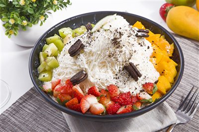 炎炎夏日来杯清爽的冰激凌,炎炎夏日来一杯冰饮降降温