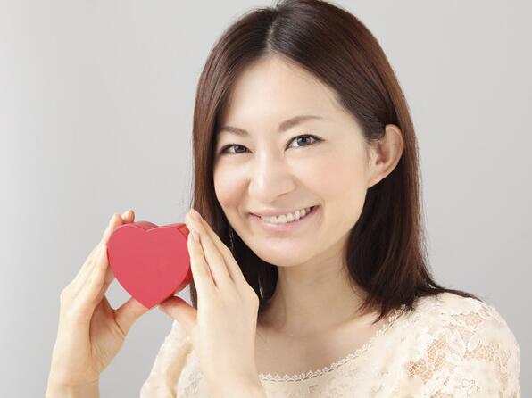 排卵前后四种不同的宫颈粘液,怀孕初期宫颈粘液是什么样的