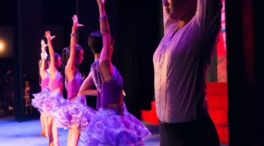 水上电音节冲天大喇叭,超燃电音节